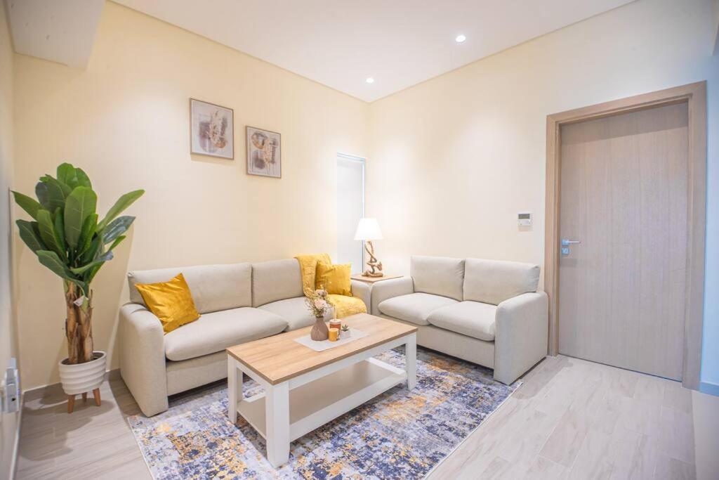Luxury 3 Bdr Villa By The Sea 54 Fujairah Exterior photo