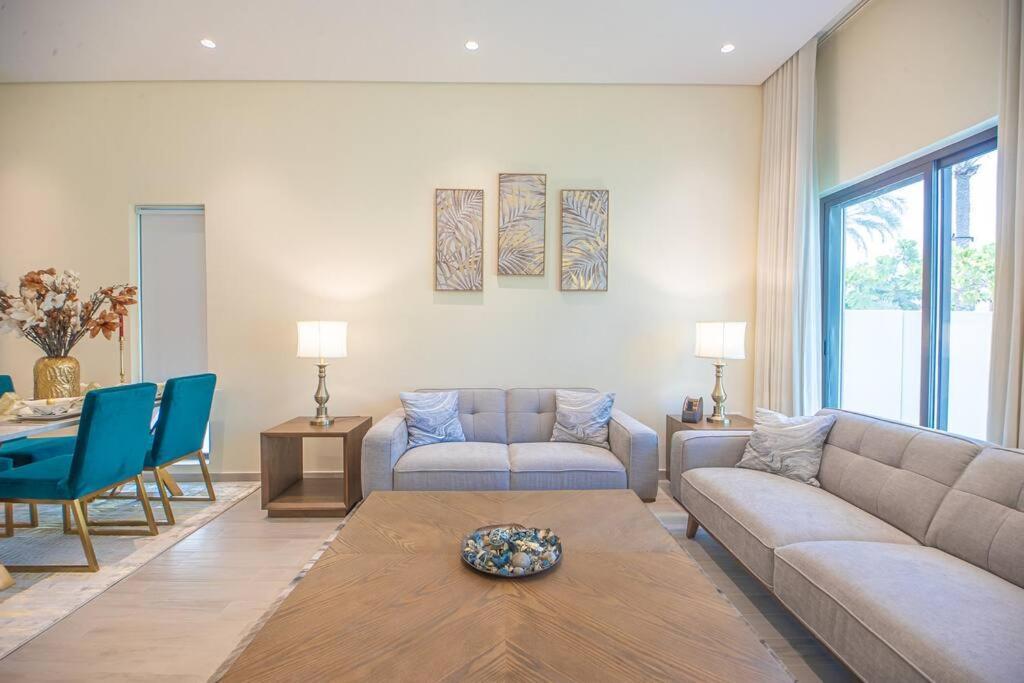 Luxury 3 Bdr Villa By The Sea 54 Fujairah Exterior photo
